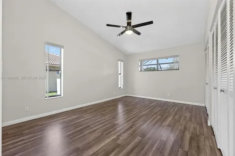 1905 NW 77th Terrace Margate FL 33063