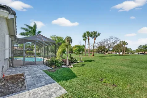 1905 NW 77th Terrace Margate FL 33063
