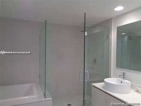 2600 E Hallandale Beach Boulevard Hallandale Beach FL 33009
