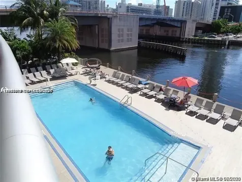 2600 E Hallandale Beach Boulevard Hallandale Beach FL 33009