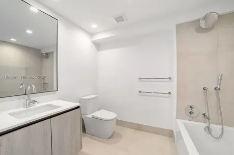9221 E Bay Harbor Drive Bay Harbor Islands FL 33154