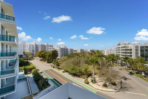 9221 E Bay Harbor Drive Bay Harbor Islands FL 33154