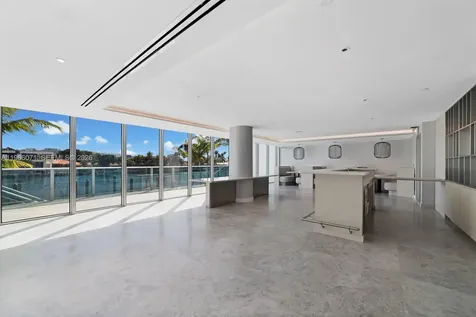 9221 E Bay Harbor Drive Bay Harbor Islands FL 33154