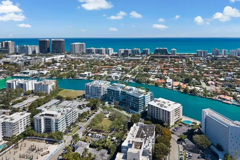 9221 E Bay Harbor Drive Bay Harbor Islands FL 33154