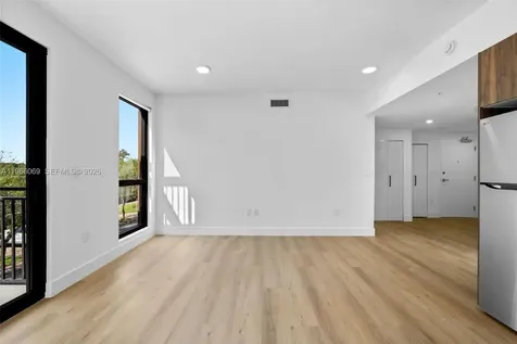 2479 NE 192nd Street Miami FL 33180