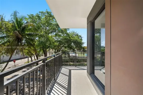 2479 NE 192nd Street Miami FL 33180