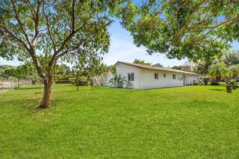 11101 NW 26th Drive Coral Springs FL 33065