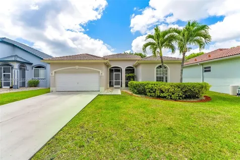 2819 Augusta Lane Homestead FL 33035