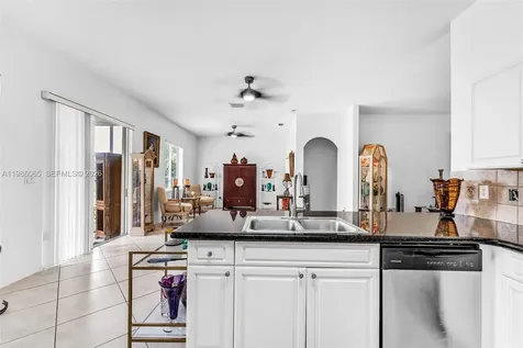 2819 Augusta Lane Homestead FL 33035