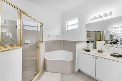 2819 Augusta Lane Homestead FL 33035