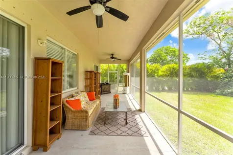 2819 Augusta Lane Homestead FL 33035