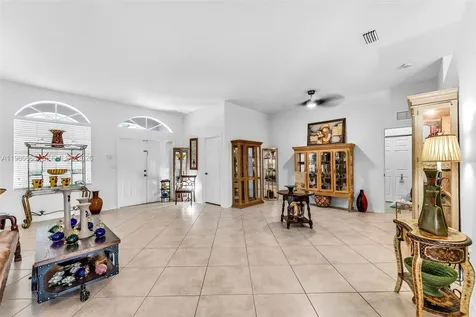 2819 Augusta Lane Homestead FL 33035