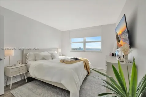 1155 Brickell Bay Drive Miami FL 33131