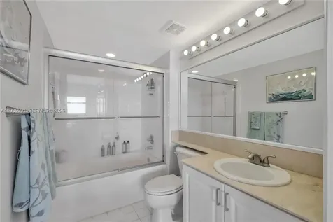 1155 Brickell Bay Drive Miami FL 33131