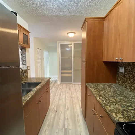 10794 N Kendall Drive Miami FL 33176