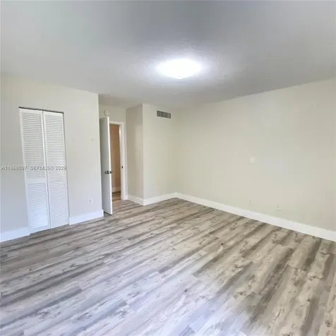 10794 N Kendall Drive Miami FL 33176
