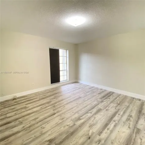 10794 N Kendall Drive Miami FL 33176