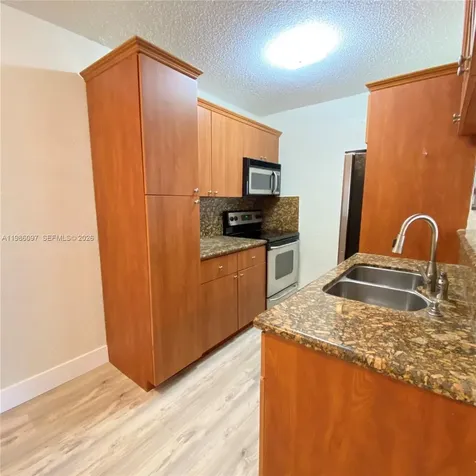 10794 N Kendall Drive Miami FL 33176