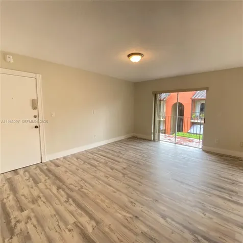 10794 N Kendall Drive Miami FL 33176