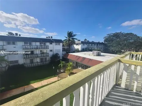 15225 NE 6th Avenue Miami FL 33162