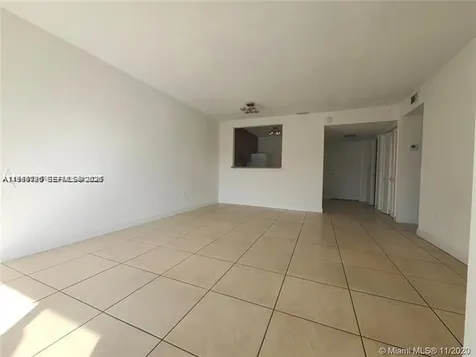 15225 NE 6th Avenue Miami FL 33162