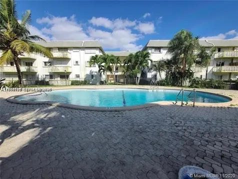 15225 NE 6th Avenue Miami FL 33162