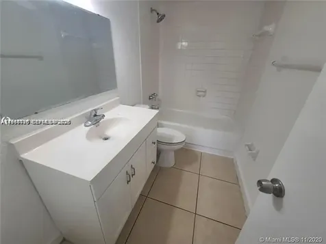 15225 NE 6th Avenue Miami FL 33162