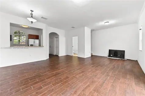 5043 SW 140th Terrace Miramar FL 33027