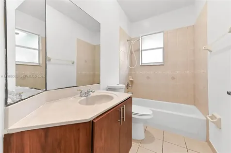 5043 SW 140th Terrace Miramar FL 33027