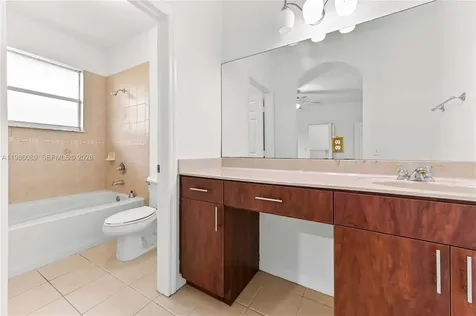 5043 SW 140th Terrace Miramar FL 33027