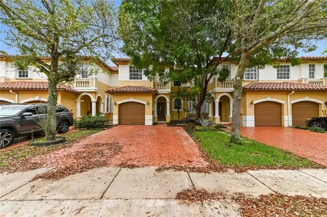 5043 SW 140th Terrace Miramar FL 33027