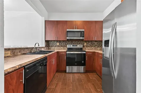 5043 SW 140th Terrace Miramar FL 33027