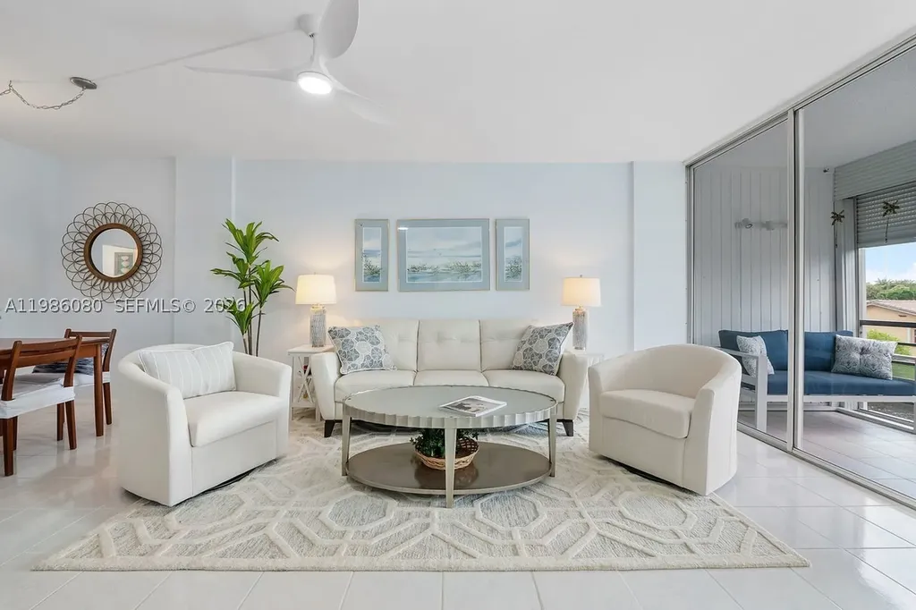 109 Royal Park Drive Oakland Park FL 33309