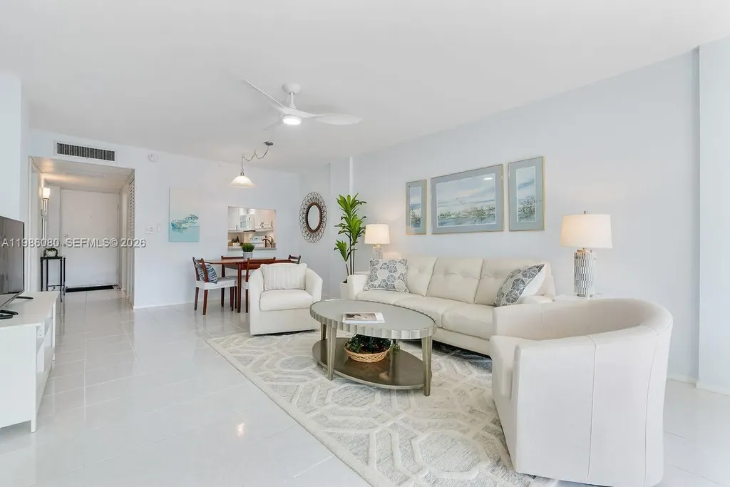 109 Royal Park Drive Oakland Park FL 33309