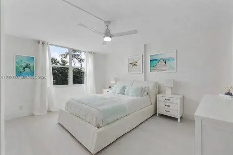 109 Royal Park Drive Oakland Park FL 33309
