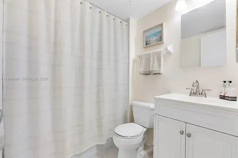 109 Royal Park Drive Oakland Park FL 33309