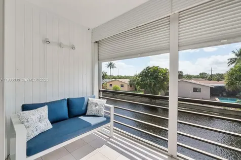 109 Royal Park Drive Oakland Park FL 33309