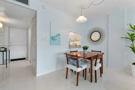 109 Royal Park Drive Oakland Park FL 33309
