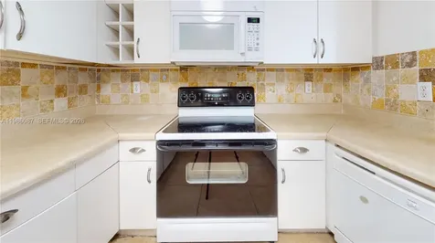 2055 SW 122nd Avenue Miami FL 33175