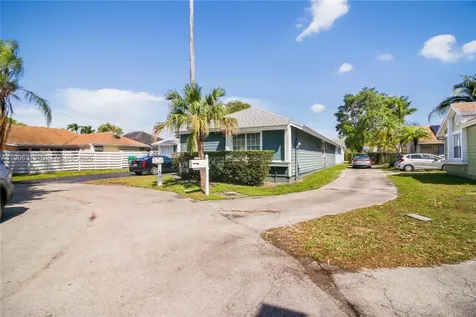 10135 SW 139th Place Miami FL 33186