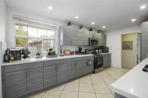 10135 SW 139th Place Miami FL 33186