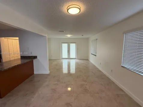 1781 NW 16th Street Miami FL 33125