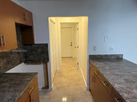 1781 NW 16th Street Miami FL 33125
