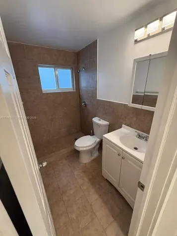 1781 NW 16th Street Miami FL 33125