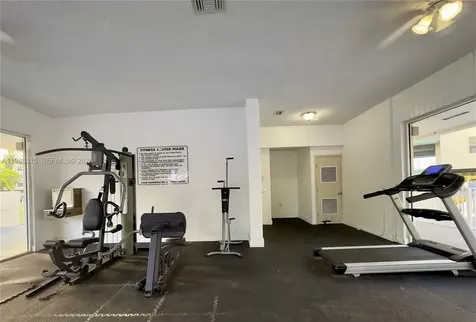 8200 SW 210th Street Cutler Bay FL 33189