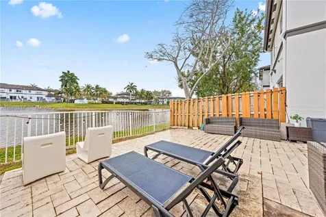 7827 NW 116th Avenue Doral FL 33178