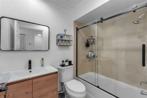 20975 SW 84th Avenue Cutler Bay FL 33189