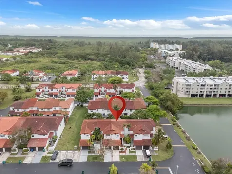 20975 SW 84th Avenue Cutler Bay FL 33189