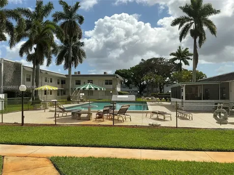 6211 SW 37th Street Davie FL 33314