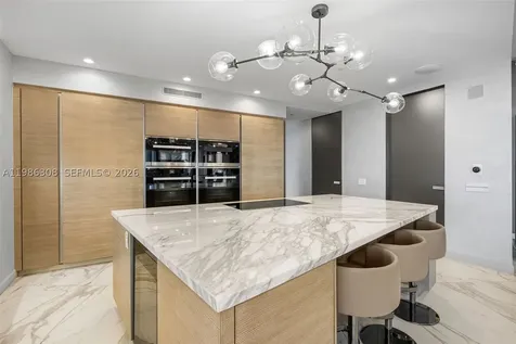 18555 Collins Avenue Sunny Isles Beach FL 33160